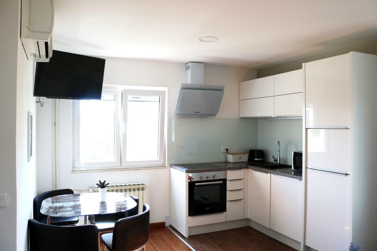 Apartments Ela 特罗吉尔 外观 照片